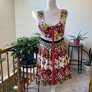 Guess sleeveless floral dress